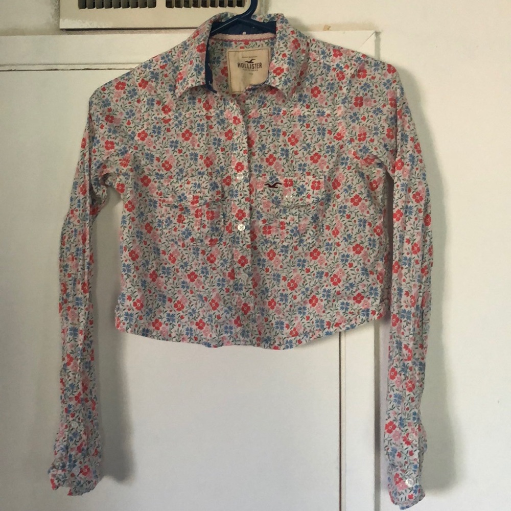 Crop long sleeve shirt